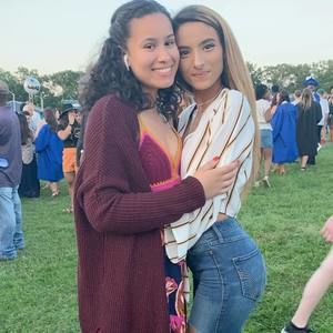 Meet your Posher, Sara